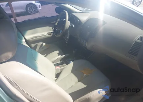 2005 Nissan Altima 2.5 S z USA, uszkodzony, nr VIN 1N4AL11D95N912953